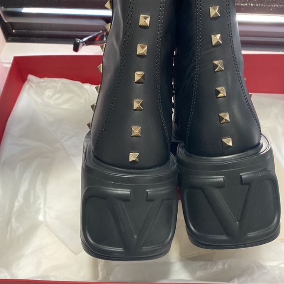 BNIB valentino garavani wedge stud platform boots size 40 - Picture 8 of 17